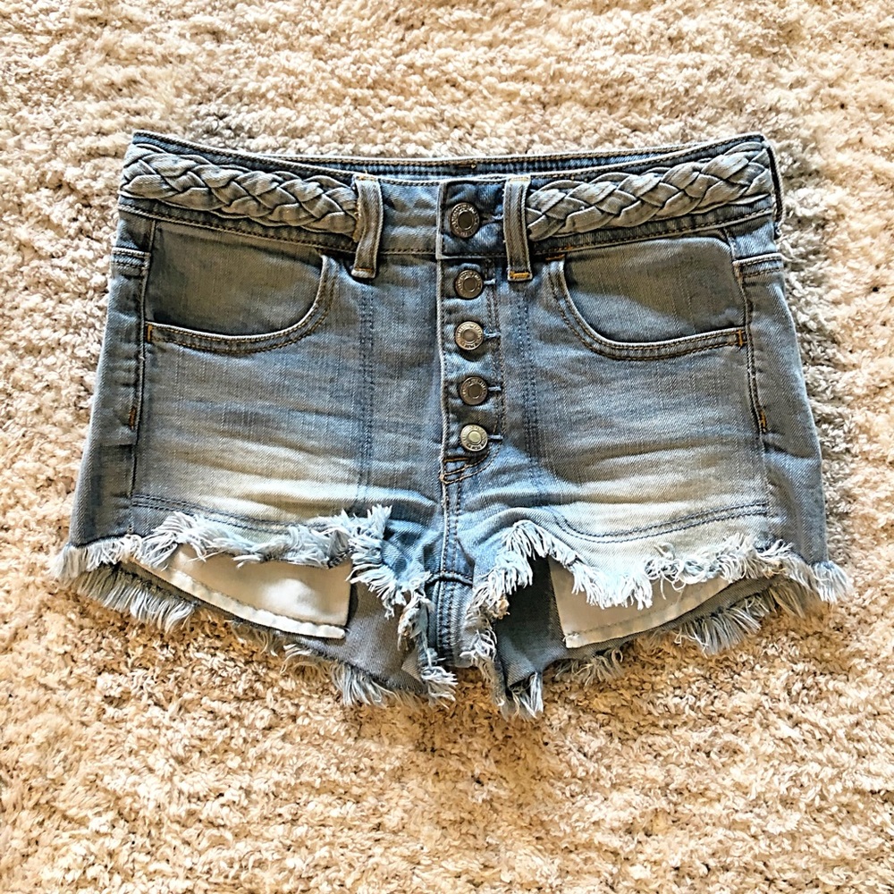 AMERICAN EAGLE SHORTS